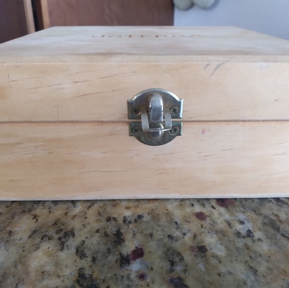 Doterra oil box and small vile keychain bag - Picture 6 of 9